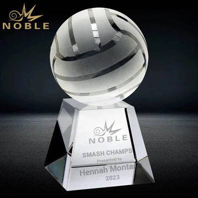 Кристална одбојкашка трофеј