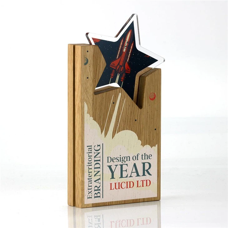 Wood Hovering Circle Sports Award high quality